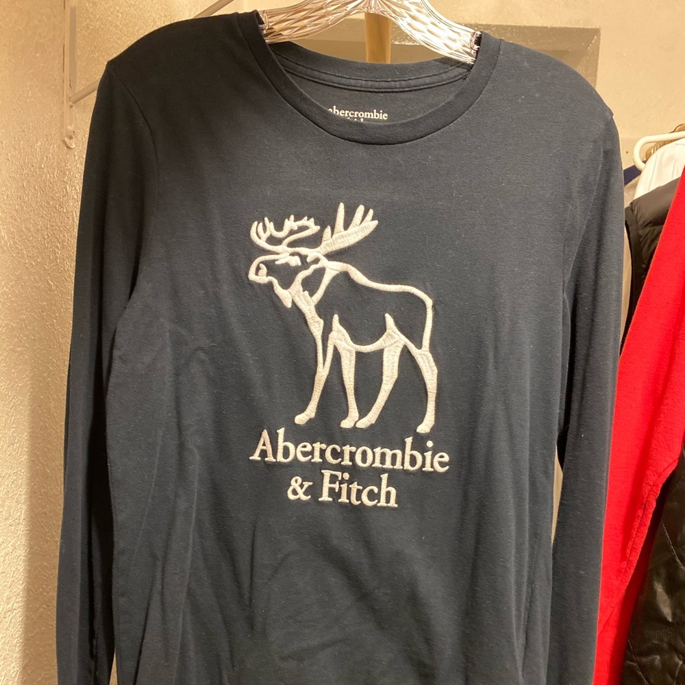 Abercrombie kids shirt